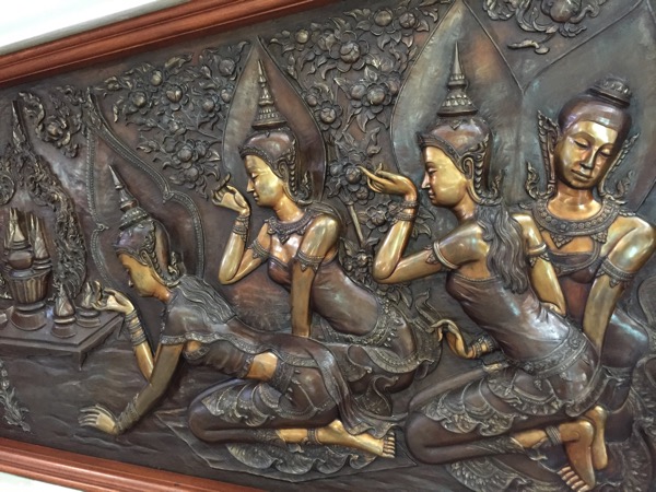 涅槃仏の銅板の絵 1
