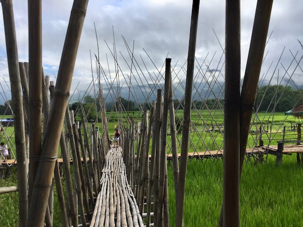 【タイルー族カフェ】独自の民族文化と北タイの自然が生み出す世界