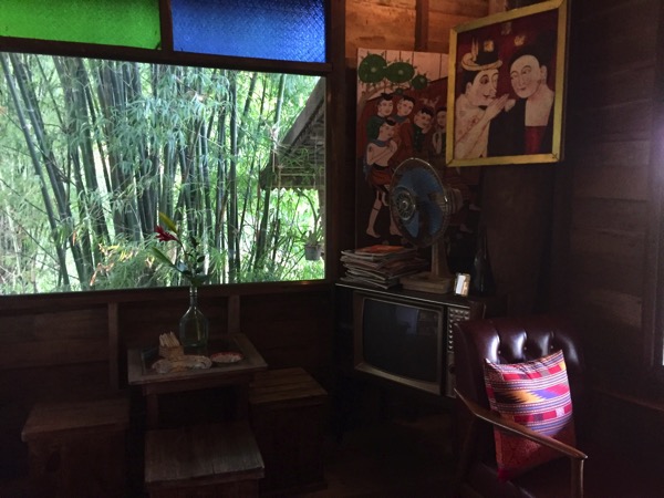 チェンコーンのタイルー族カフェ 1