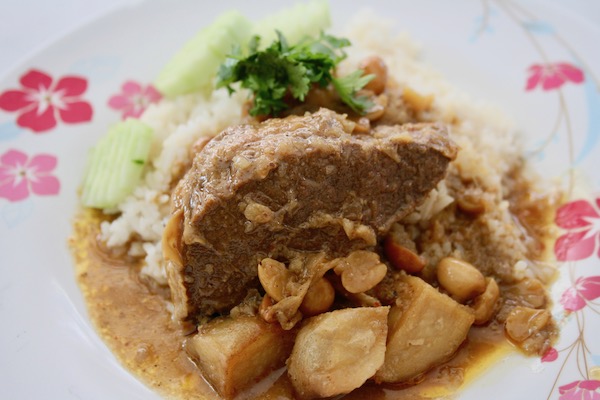 イスラム系マッサマンカレー
