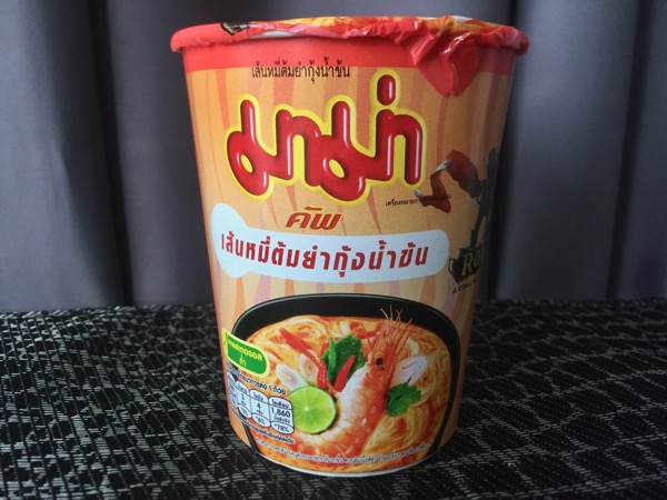 タイのカップ麺-MAMA-センミートムヤムグンナームコン