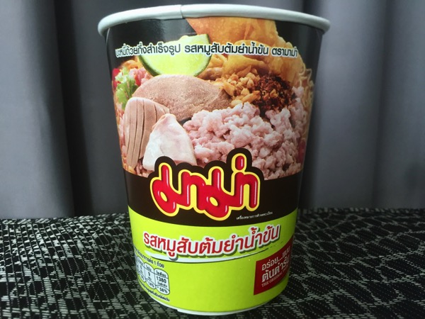 タイのカップ麺-MAMA-CREAMY TOM YUM MINCED FORK FLAVOR