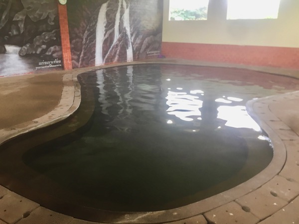 プラルアン温泉の個室貸切風呂の大衆浴場の浴室