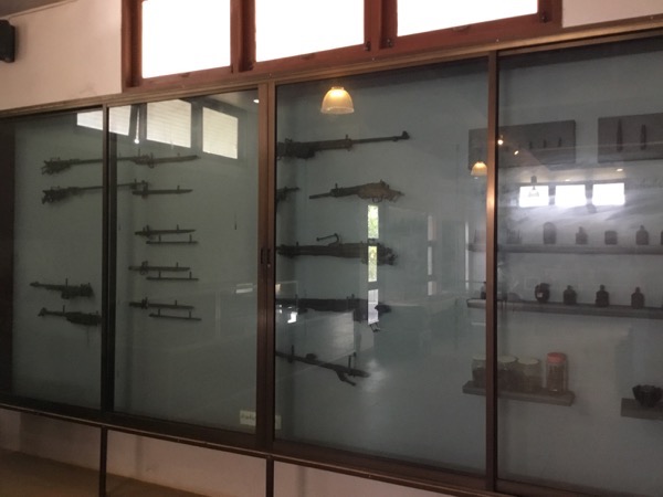 クンユアム第二次世界大戦戦争博物館に展示されている武器