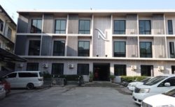 タチレクのザ・ニッチ・ホテル宿泊レポ〜国境近く便利なロケーション