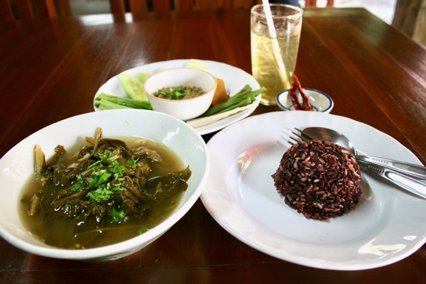 フアン・ジャイ・ヨーンのタイ北部料理