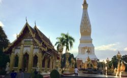 ワット・プラタートパノム ウォラマハーウィハーンと本堂